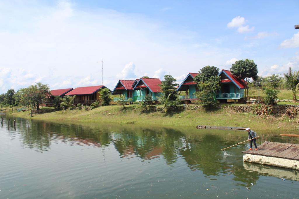 Mind House Bungalow Nam Theun Bagian luar foto